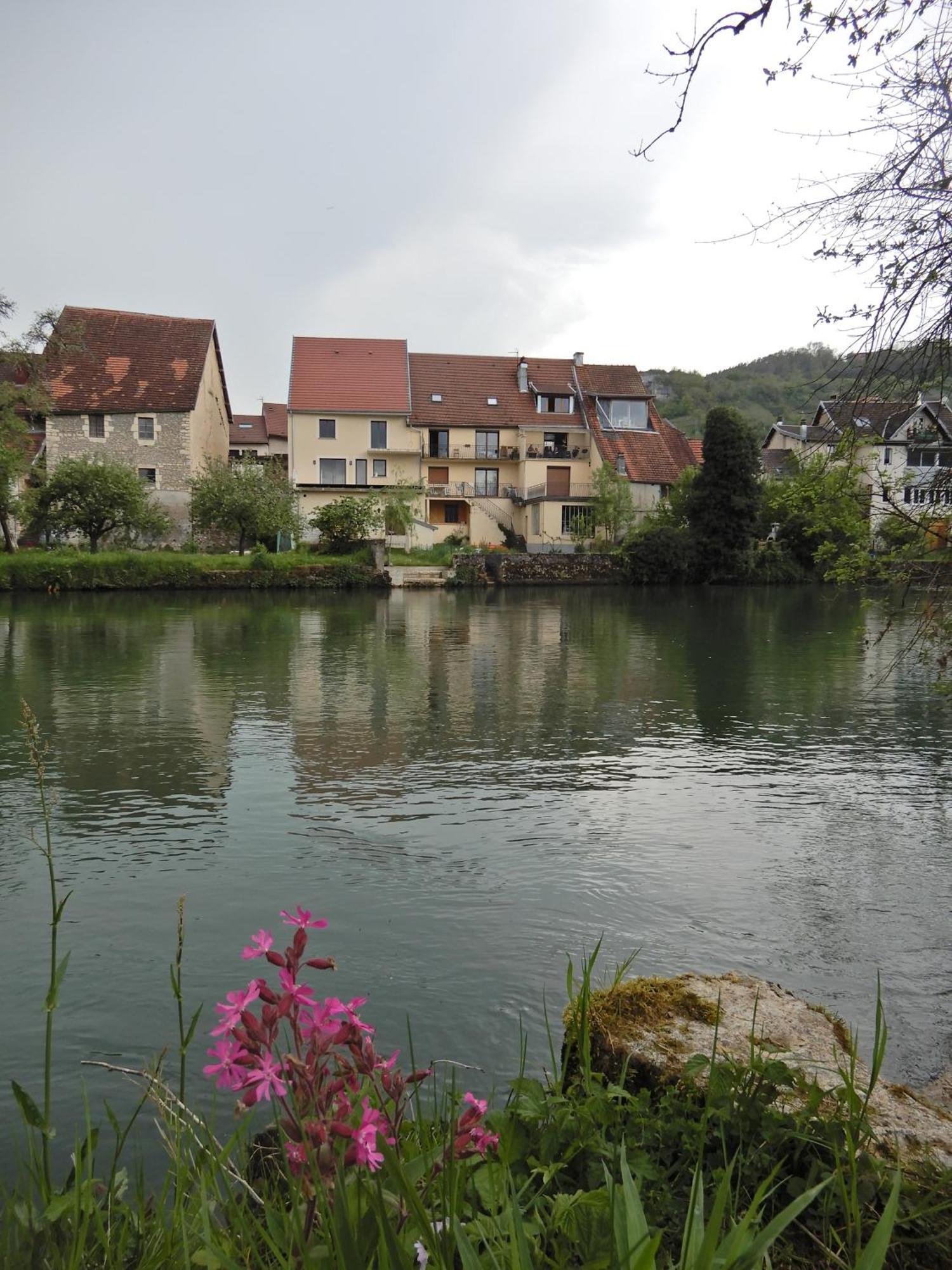 Maison De Vacances - Vue Panoramique Riviere Ornans Dış mekan fotoğraf